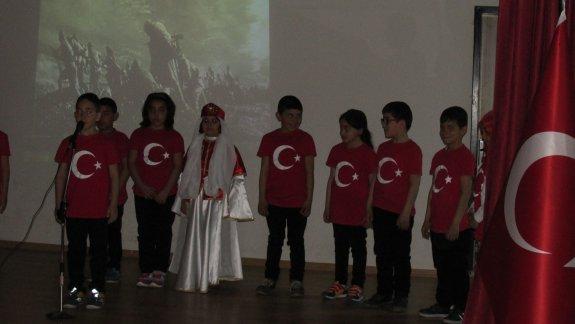 12 Mart İstiklal Marşının Kabulü ve Mehmet Akif Ersoyu anma programı düzenlendi.