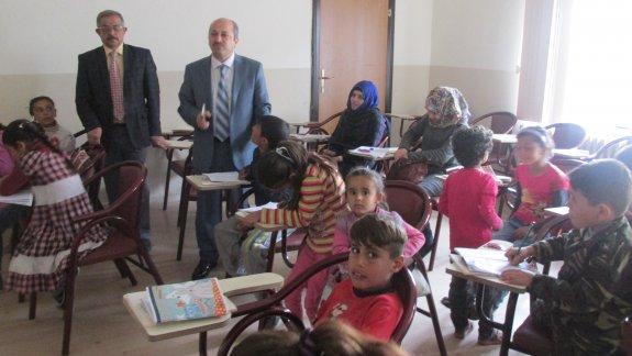 İlçemizde Eğitim Gören Suriyeli Çocuklar Kursuna Ziyaret Gerçekleştirildi.