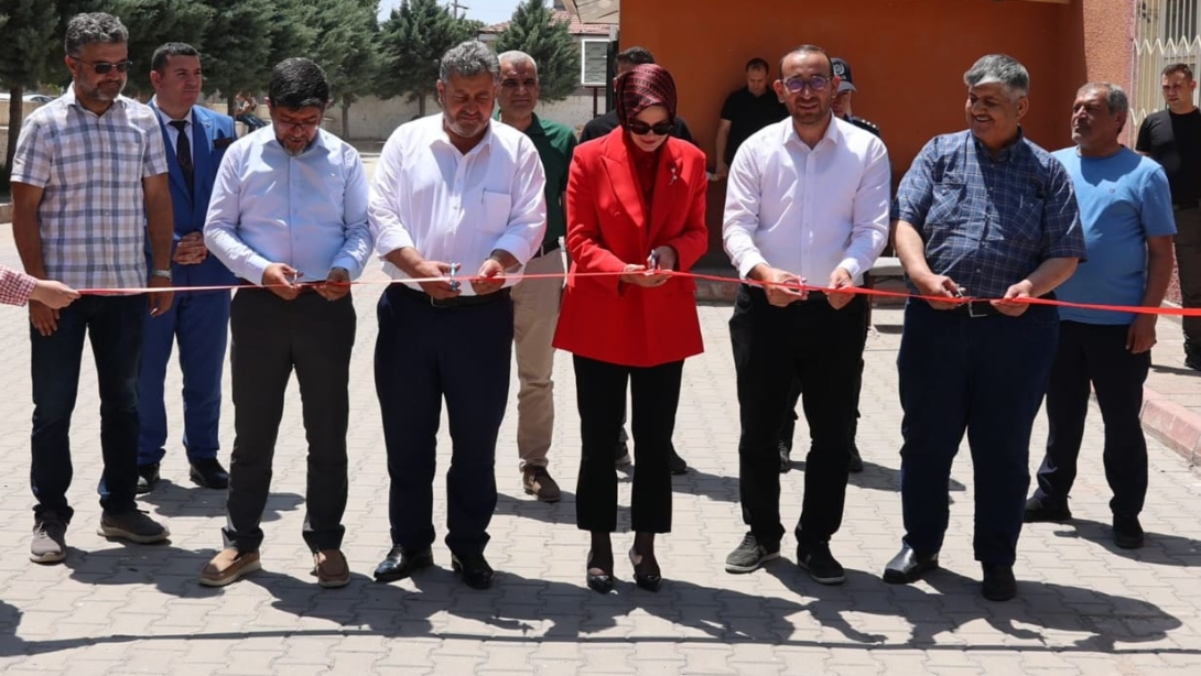 Fatih Ortaokulu'nda Renkli Bir Gün: Kermes, Müzik ve Sanat Bir Arada